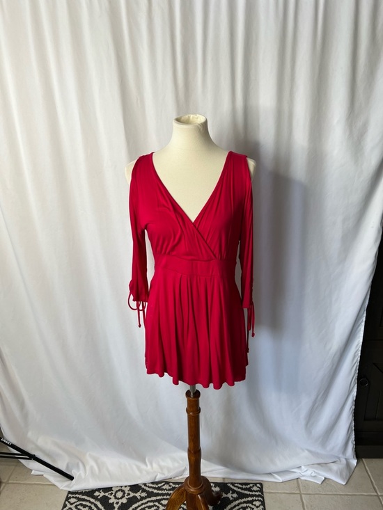 Boston Proper Tops - ❤️ Boston Proper Red Surplice Wrap Top | Size M ❤️